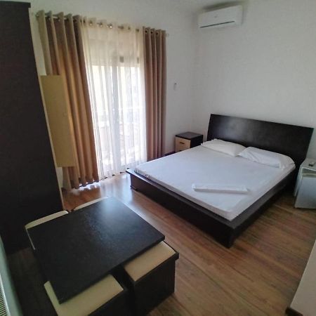 Hotel Yjet 波格拉德茨 外观 照片